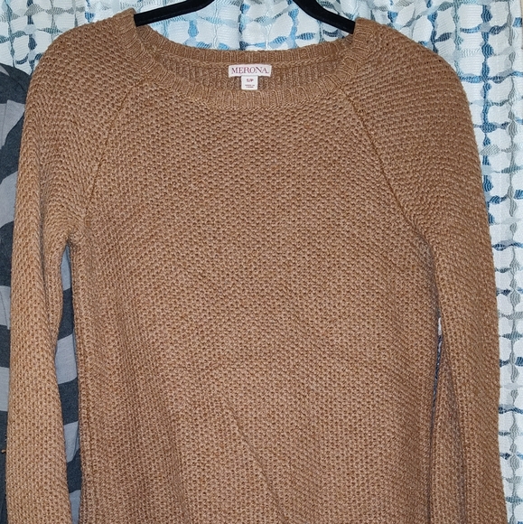 2 women's tops - Picture 3 of 7